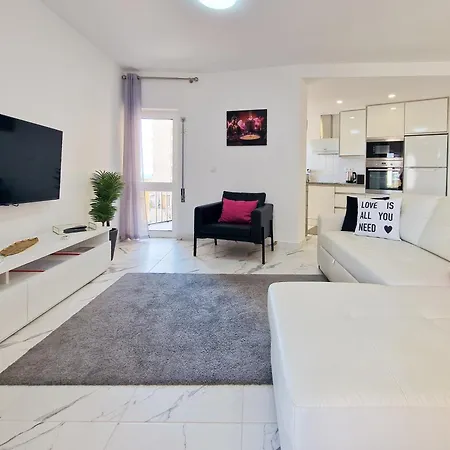 Rocha Vista Mar Seascape *